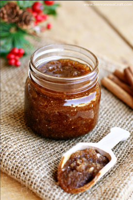 vanilla & cinnamon body scrub